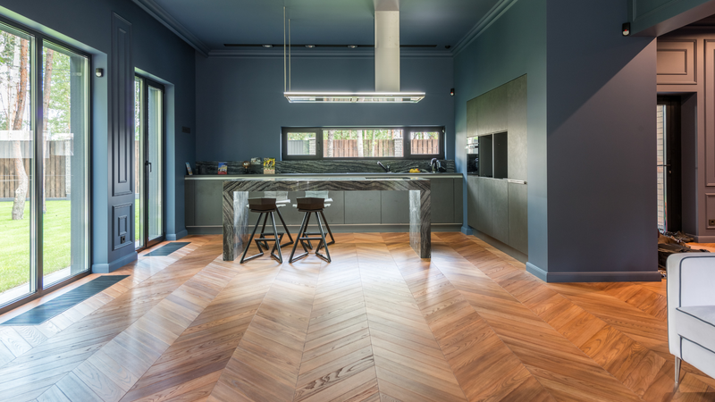 10 Modern Living Rooms with Herringbone Vinyl Floors