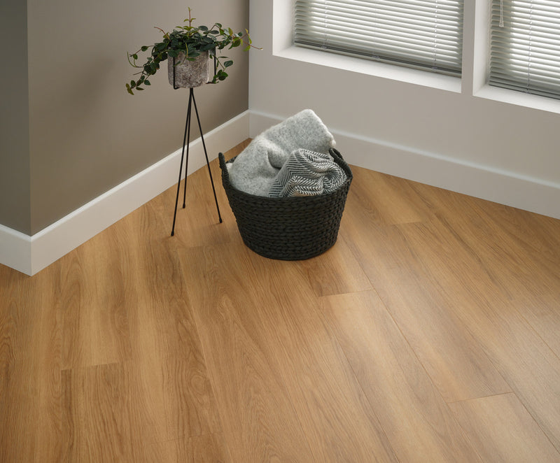 Amtico Honey Oak Luxury Click Smart Durable Vinyl Flooring With Integrated Underlay